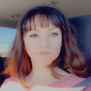 Meet your Posher, Caitlyn